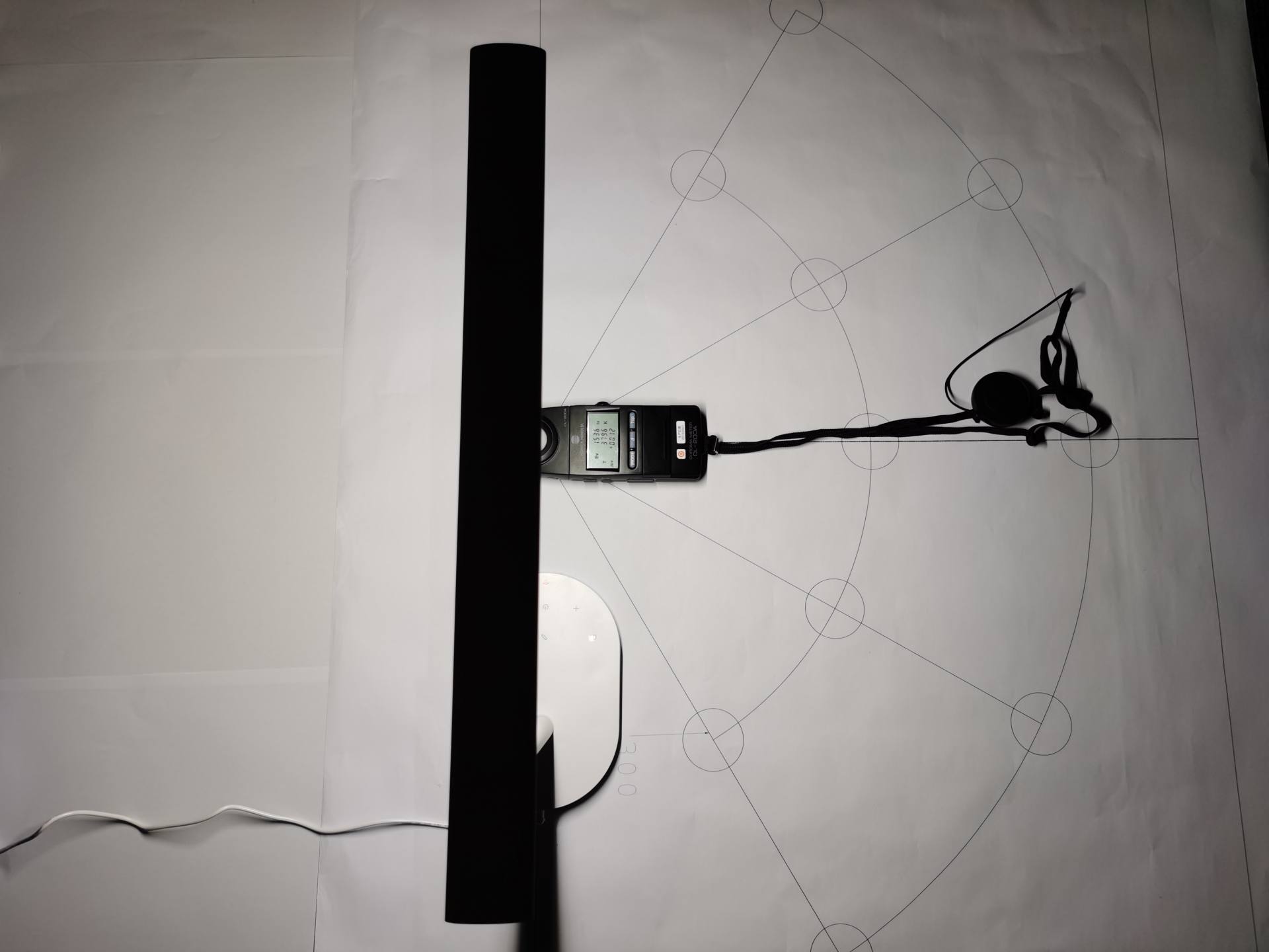 护眼台灯台式和落地款如何选,高性价比护眼台灯选择