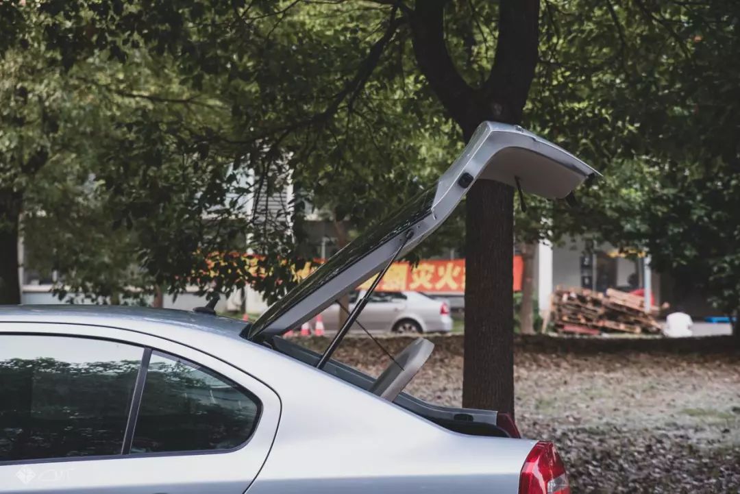 1.4t老明锐,老明锐空间实测