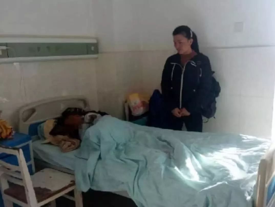 13岁女孩被校园霸凌后续救助方式,7岁女孩被校园霸凌医院报告