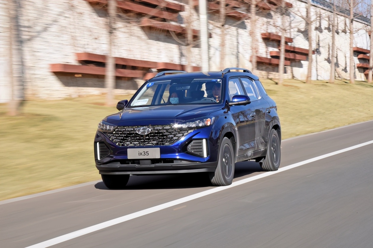 新款换代ix35试驾,试驾ix35现代2021款2.0自动挡