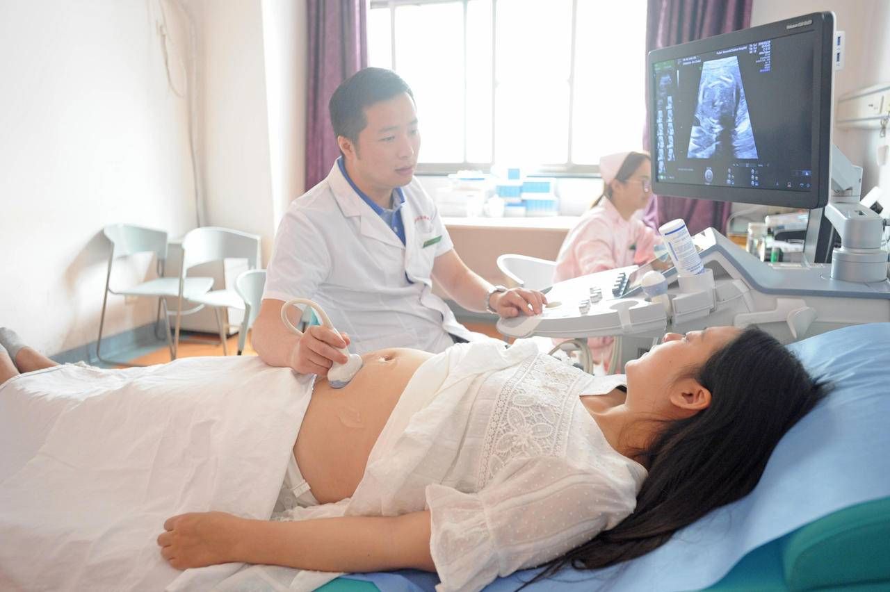 孕25周才能检查出为双胞胎,孕妇怀了双胞胎却生出一个婴儿