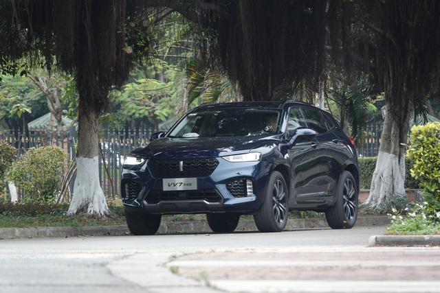 开着感觉和轿车一样的suv,2020款weyvv7驾驶感受