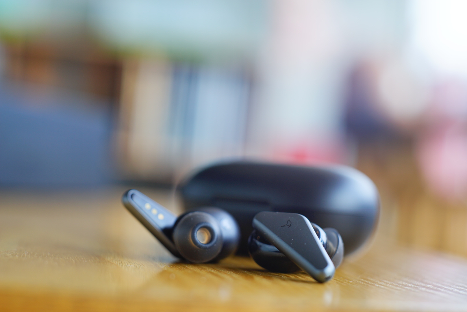 libratone小鸟耳机trackair+评测,安静轻盈的音乐