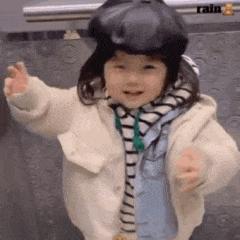 算了还是要上班系列表情包,一想到明天上班就想打个人表情包