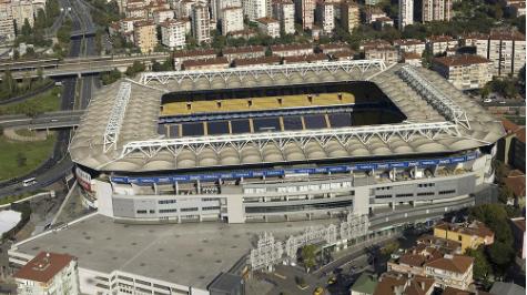 没有对比就没有伤害国足停球,没对比就没有伤害差距一目了然