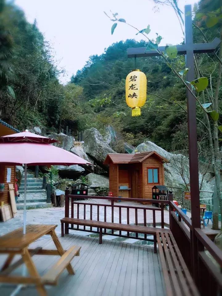 平江碧龙峡景区值得去玩吗,平江碧龙峡全长多少公里