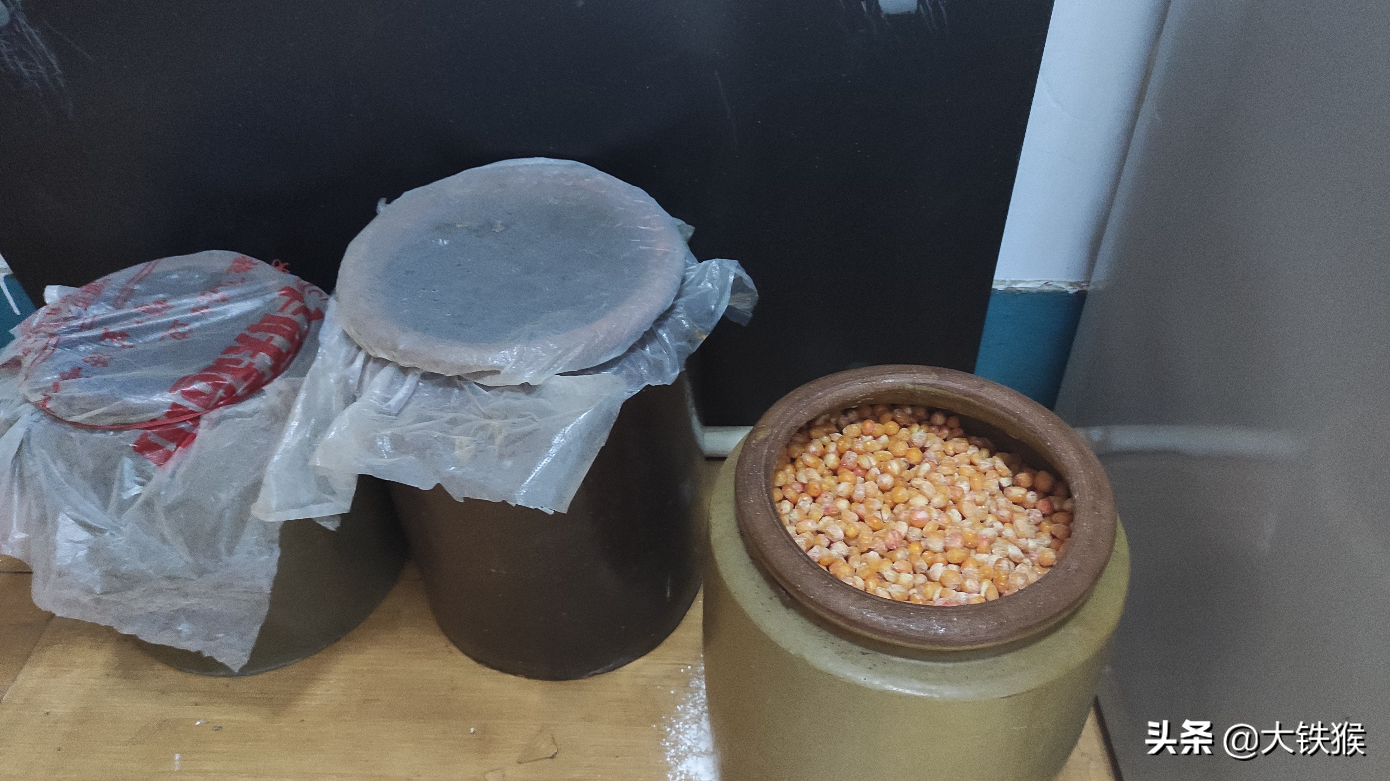 黑坑钓巨物5分钟上3条,野钓巨物成果