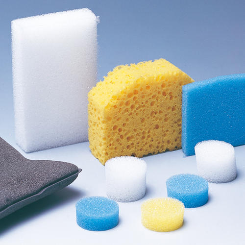 衣服上的粉底液压根洗不掉？那是你没用对方法