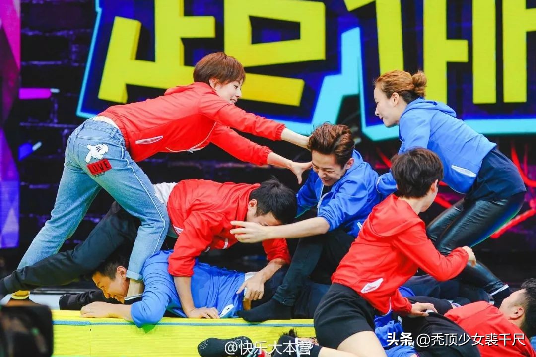 吴昕卖闲置惹争议,吴昕卖的t恤翻车视频