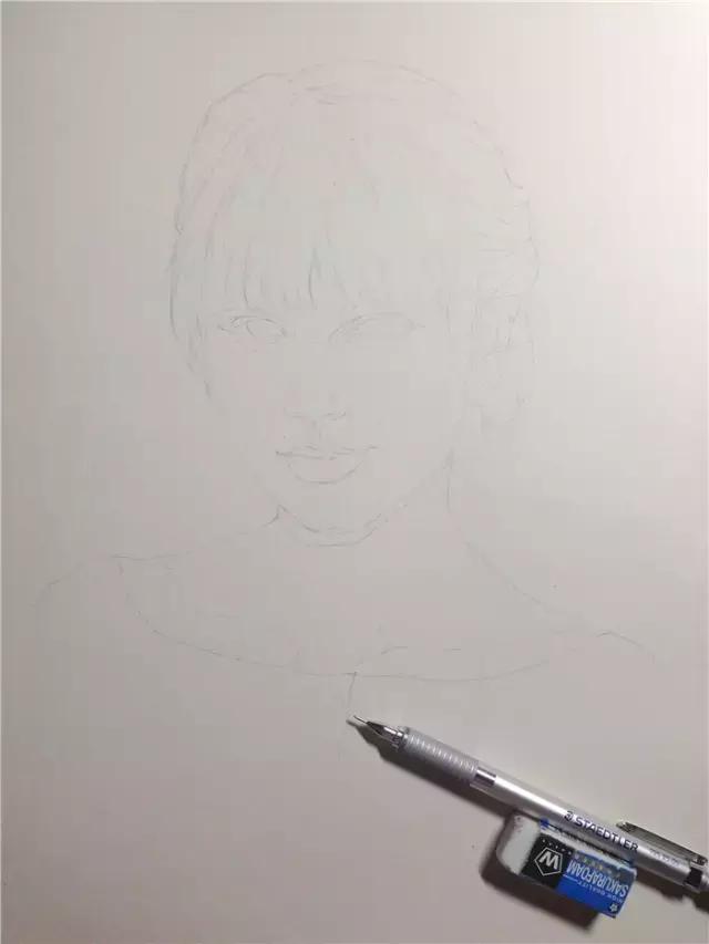 绘画~彩铅丨用彩铅如何描绘你心中的明星