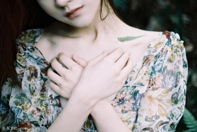 未婚夫和闺蜜订婚小说,前任和闺蜜订婚的小说