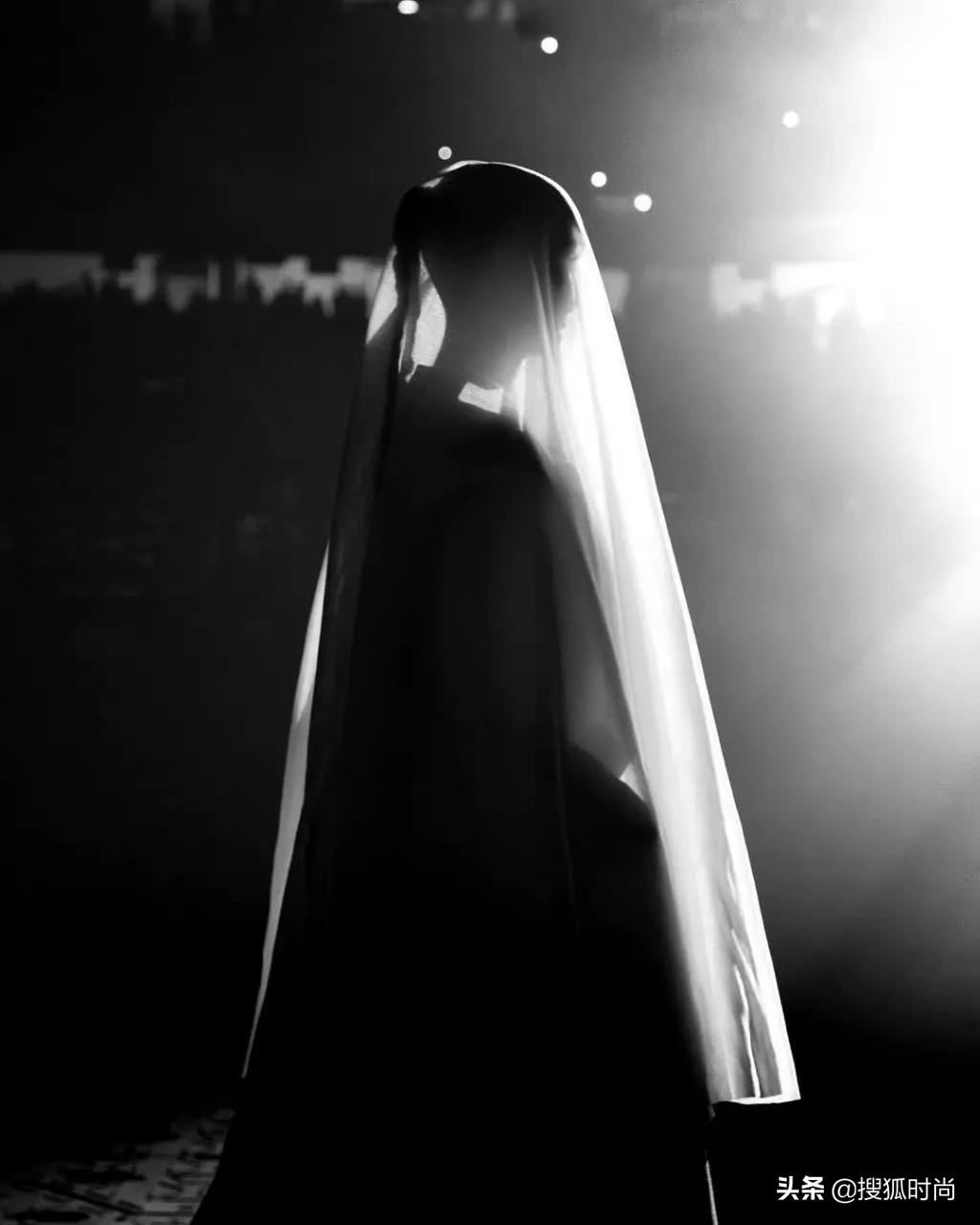 卡戴珊与侃爷大婚,卡戴珊为前夫侃爷庆生