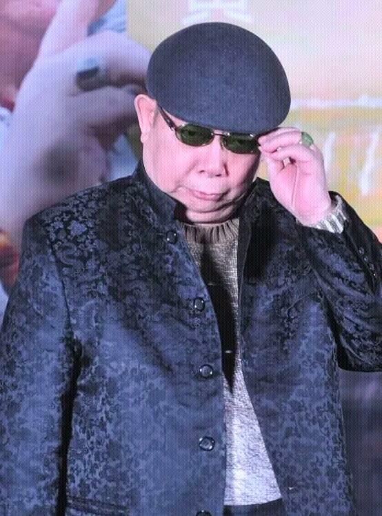 黄一飞和周星驰关系好不好,黄一飞专访谈与周星驰关系