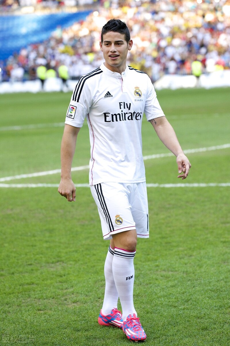 “医生，我一在豪门呆着就不舒服”盘点那些在豪门踢不出来的巨星