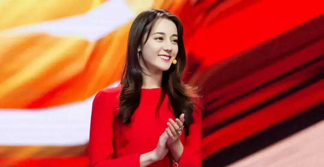 全网都在找的口红色号,春晚口红色号是兰蔻196吗