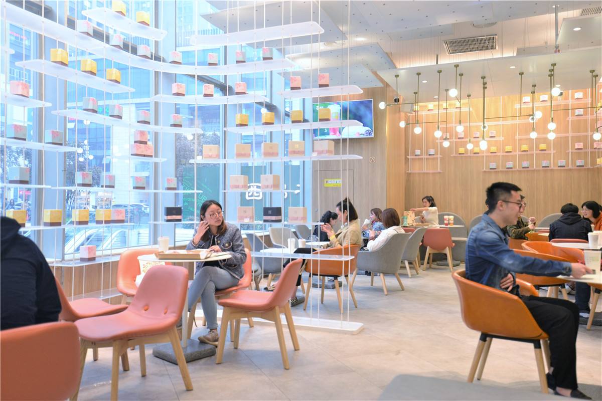 想开个奶茶店不知道哪个奶茶店好,开奶茶店你得先看看这几点