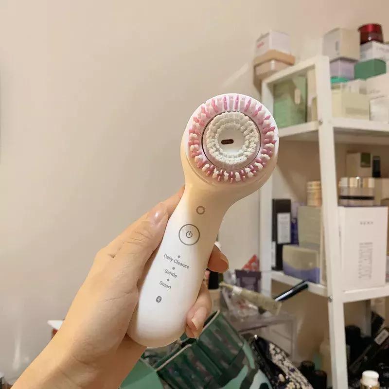 晚上睡觉前涂很多护肤品好吗,晚上必须睡前涂护肤品吗