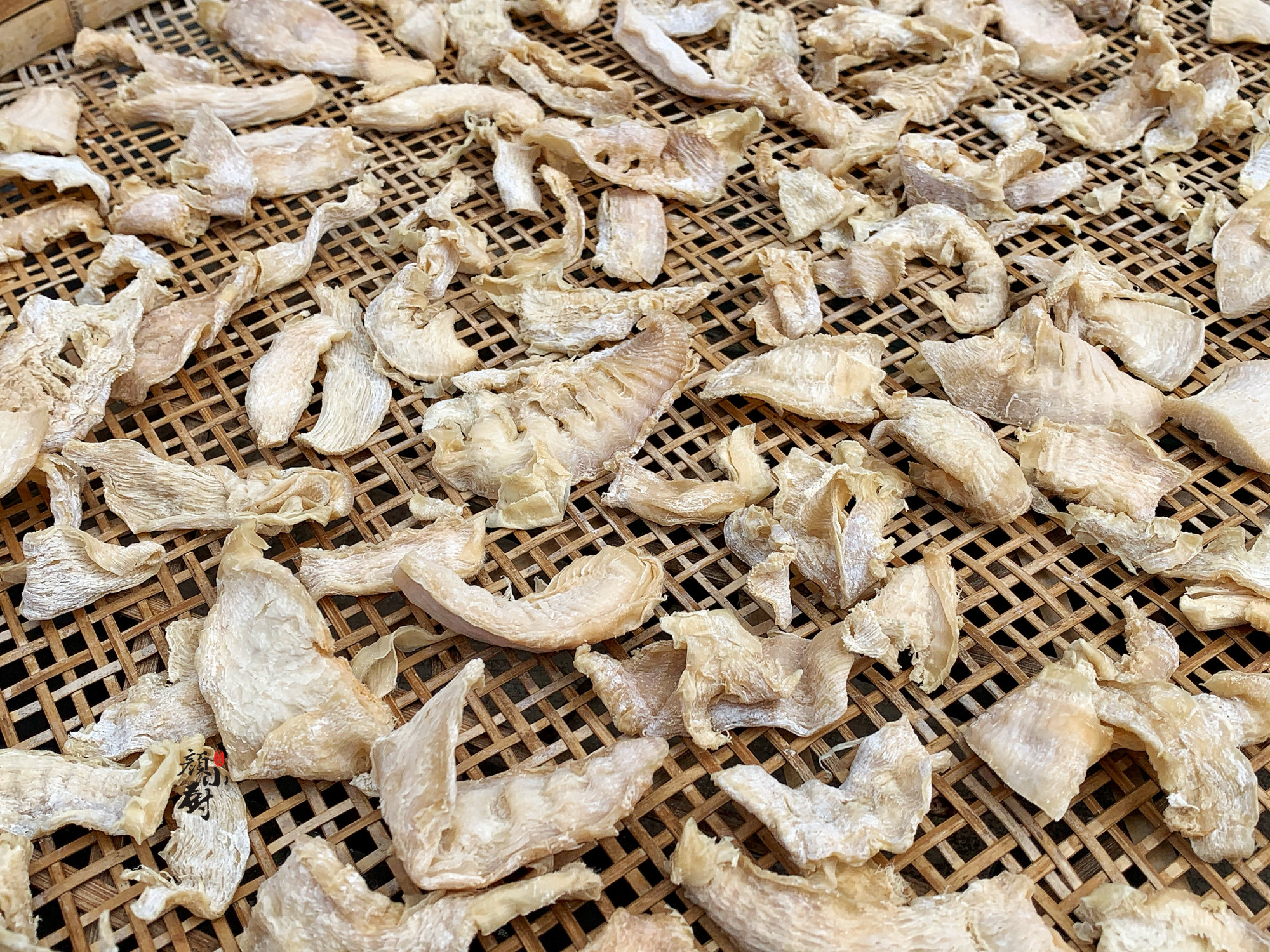 清明前后吃这个菜千万要注意,哪三种食物清明前准备