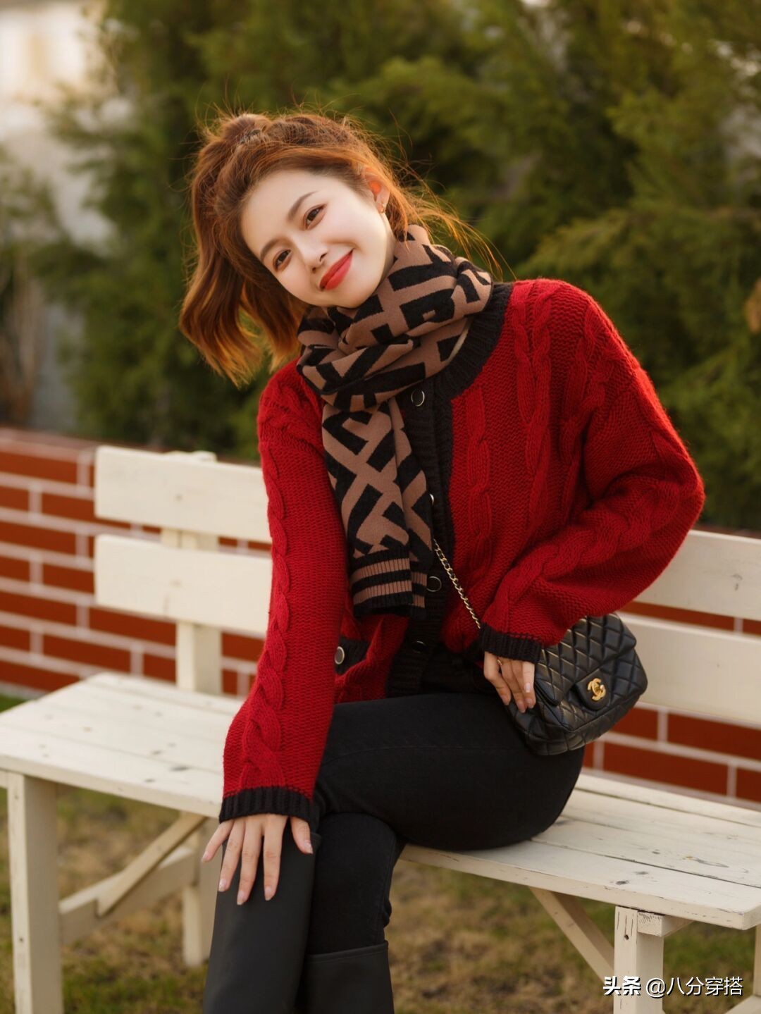 显白气质又柔软渐变慵懒风毛衣,女人穿长款毛衣怎么搭配好看