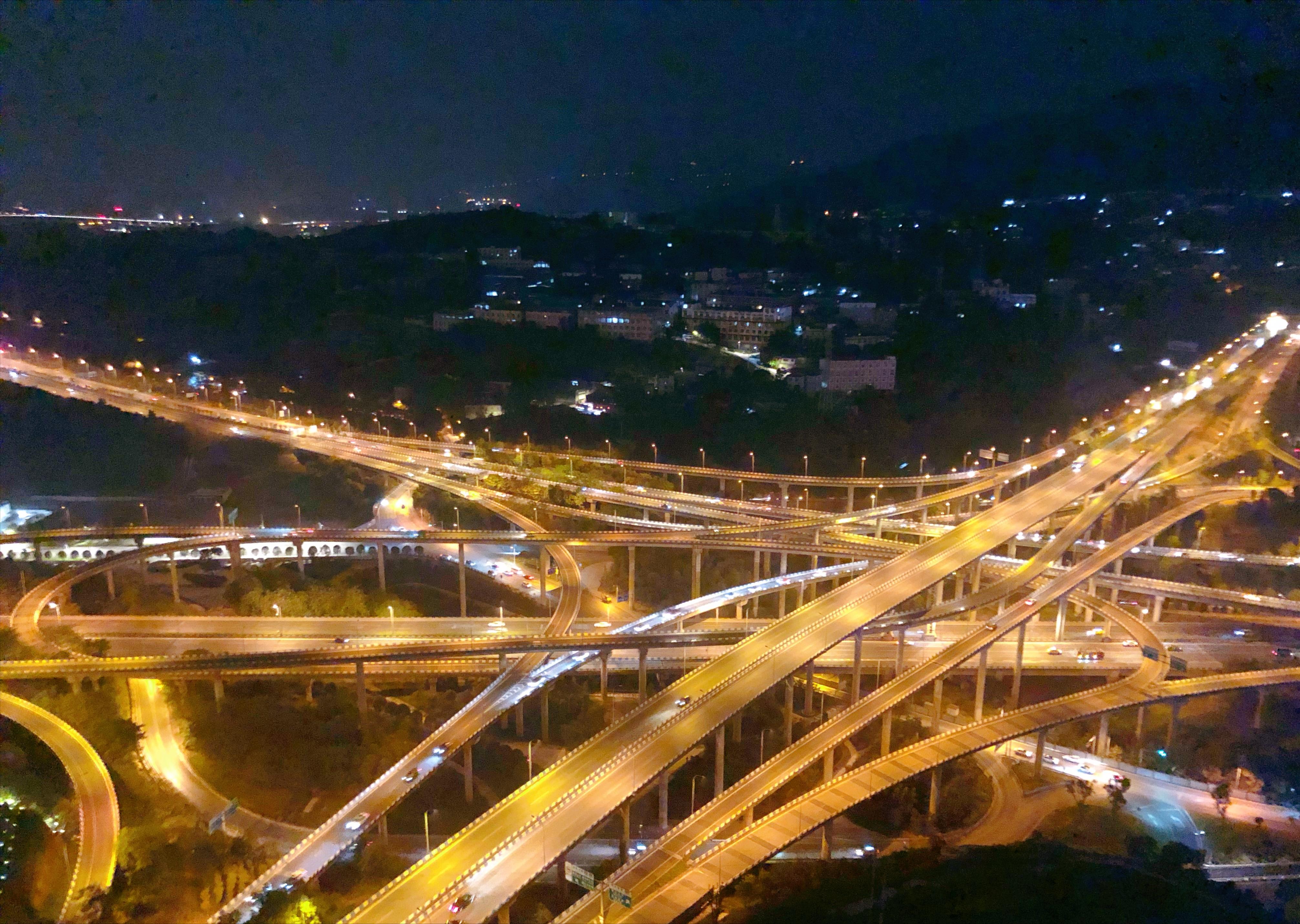 重庆打网约车碰到司机绕路,重庆网约车走错路