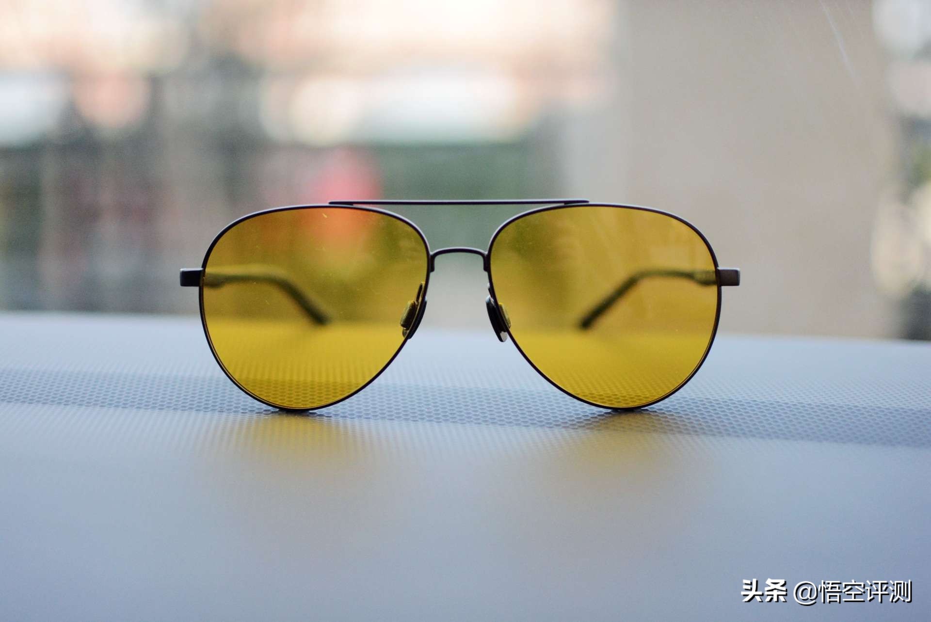 悠启日夜两用驾驶镜,汽车遮阳防眩日夜多用镜测评