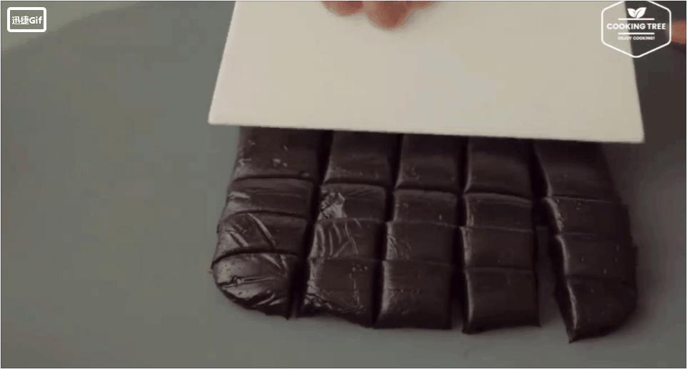 冬天百分之百成功的巧克力甜品,炼乳草莓巧克力