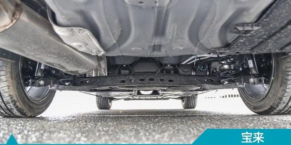 大众迈腾和宝来哪个值得买,选鸡头还是凤尾