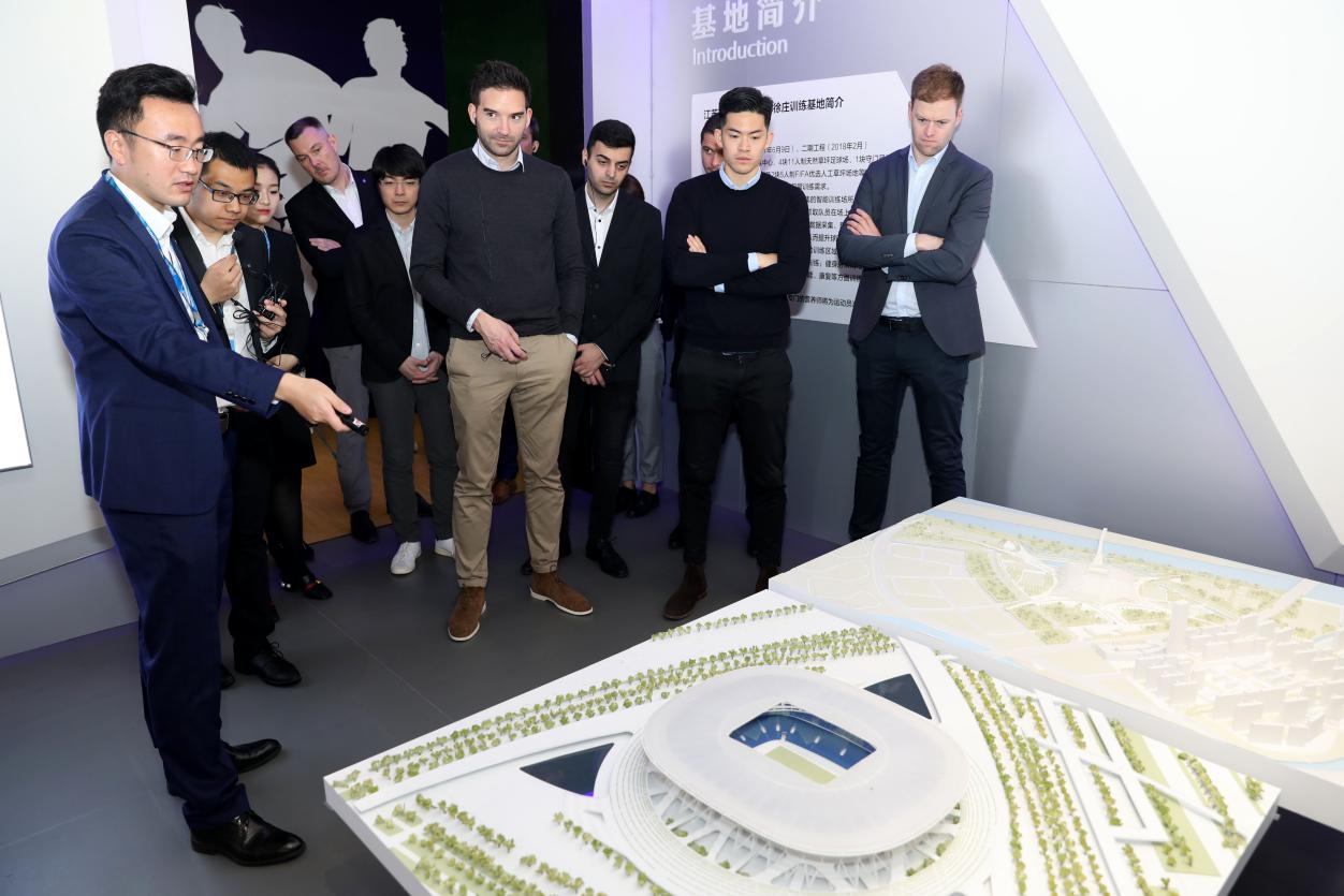 寰风敳鑱旂洘,寰风敳鐩存挱pp浣撹偛