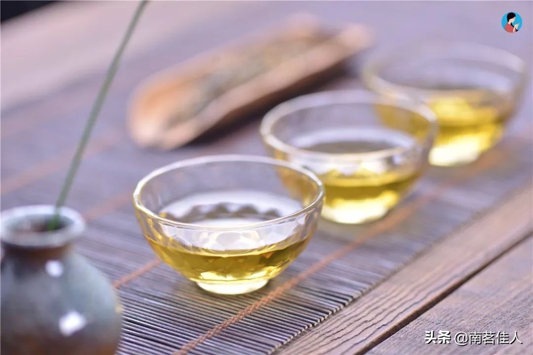 红茶配什么好喝又养生,好喝又提神的红茶