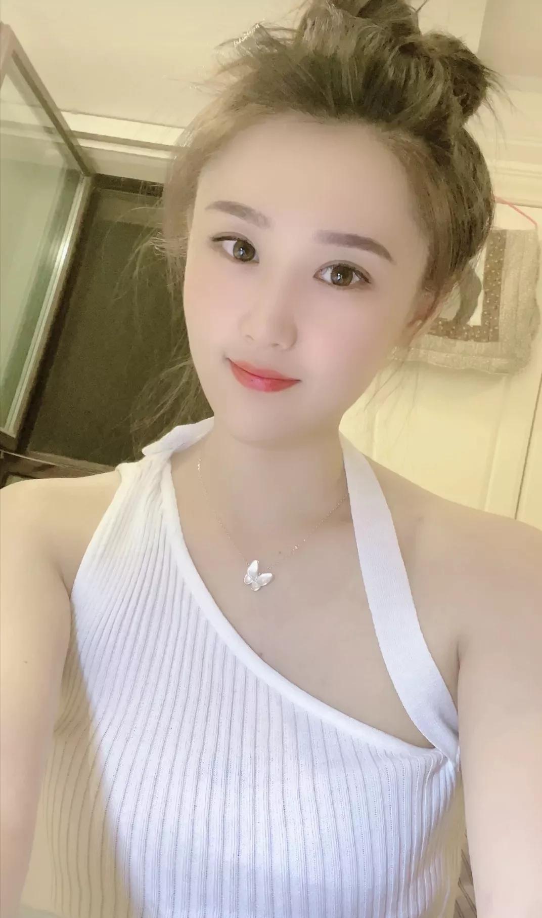 三相稳压器电压不足,三相稳压器输出电压过高怎么回事