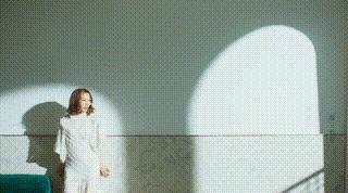 大湾区王菲出场谢霆锋表现,大湾区晚会谢霆锋王菲同台了吗