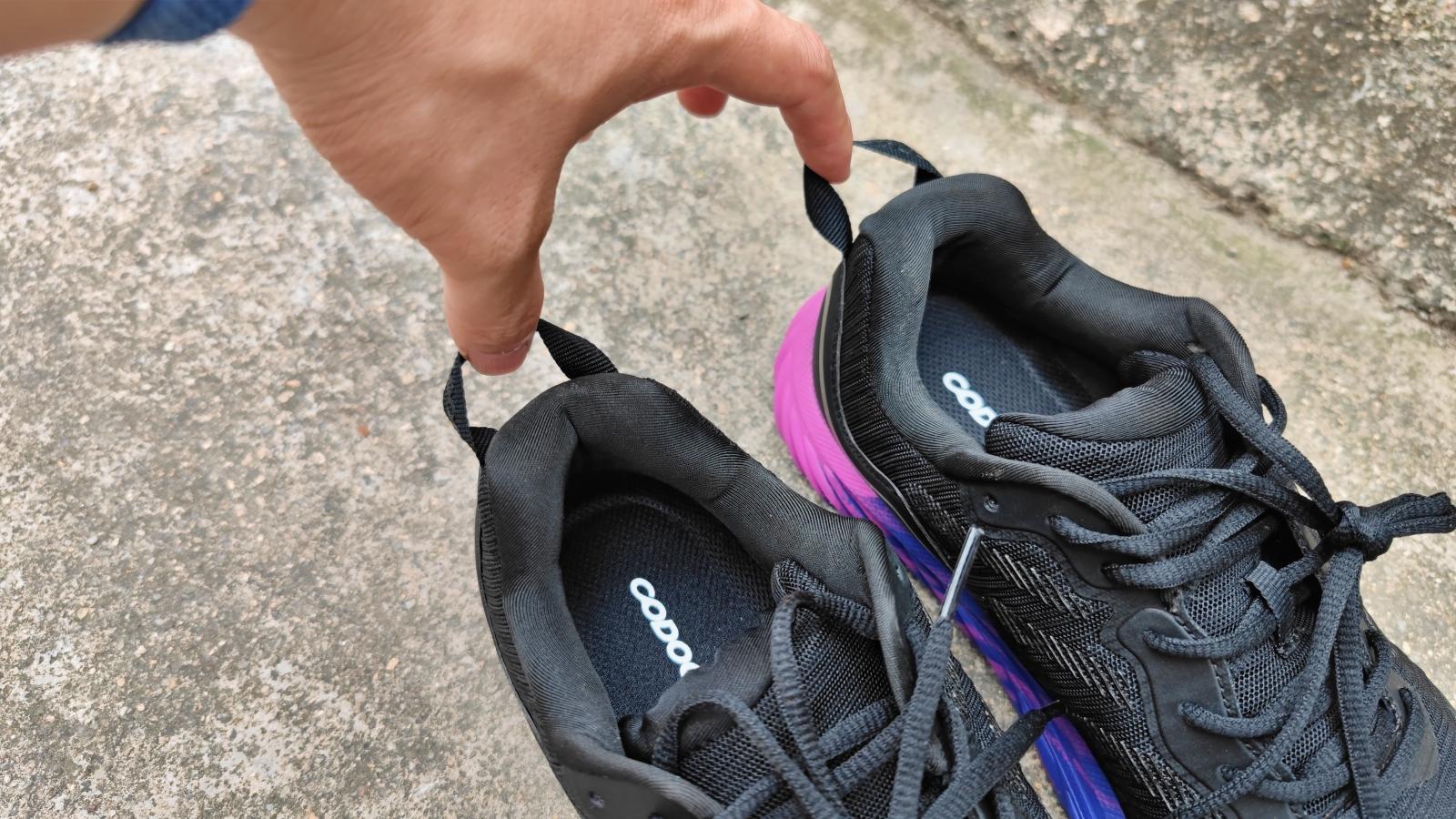 咕咚跑鞋有什么特点和优点,咕咚5k跑鞋体验分享轻便舒适透气