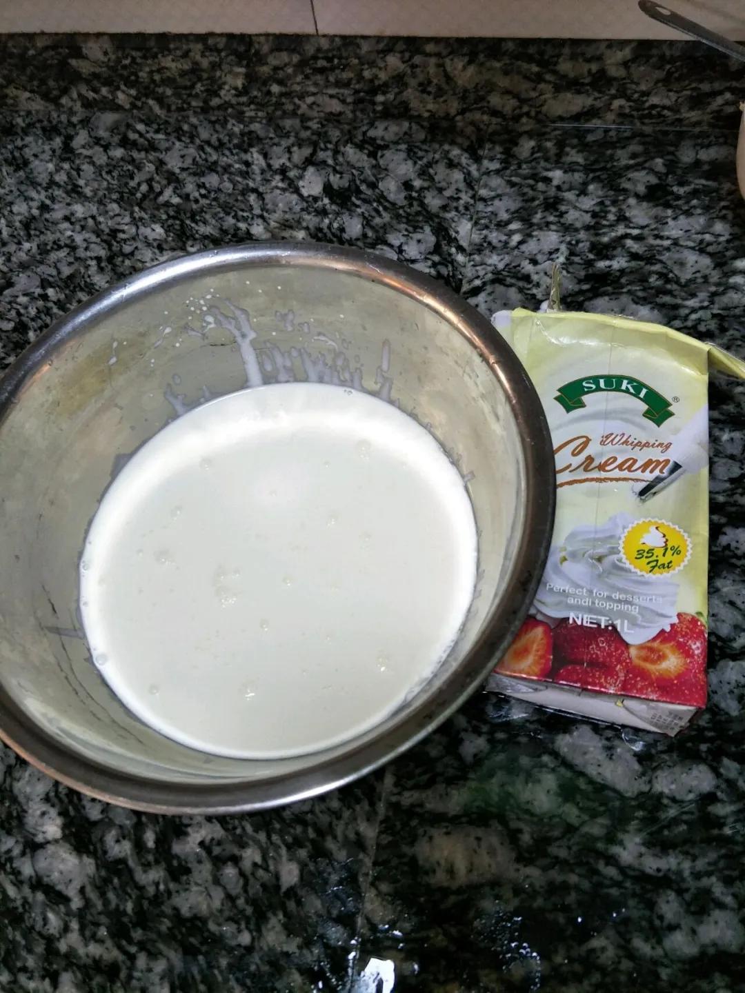 没有淡奶油奶酪怎么做奶油,牛奶黄油淡奶油奶酪