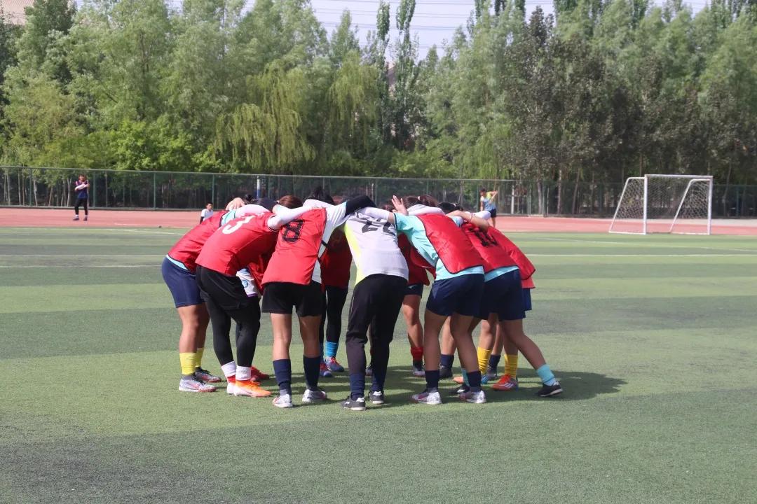 白银市靖远县艺术高中女子足球队,甘肃省靖远二中女足