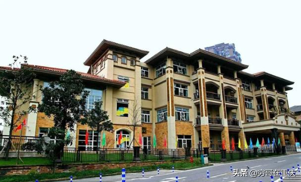 两江新区幼儿园学费贵不,重庆两江幼儿园学费