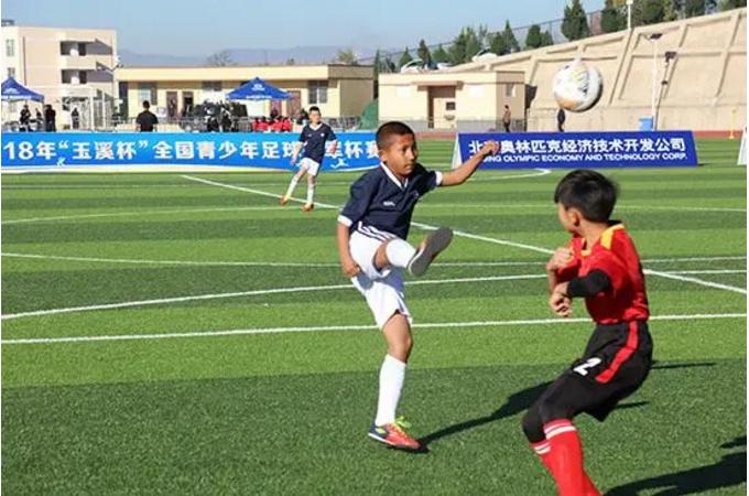 中国足球小将早期比赛视频,中国足球小将八人制足球比赛视频