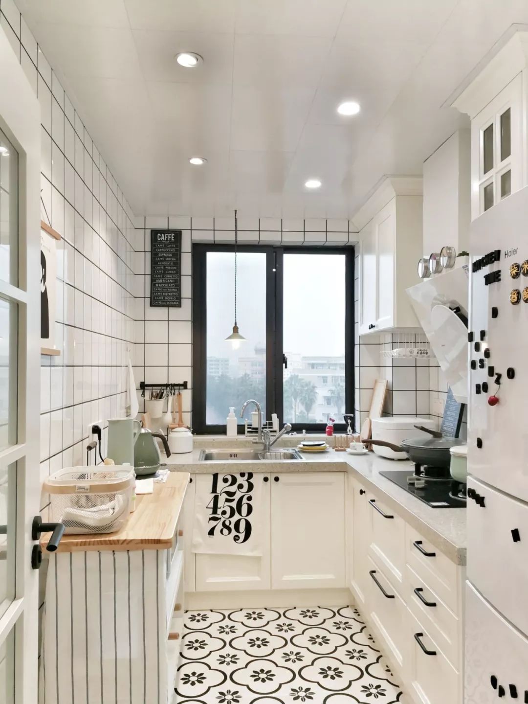 厨房橱柜门新中式款式和颜色,橱柜门颜色香芋色