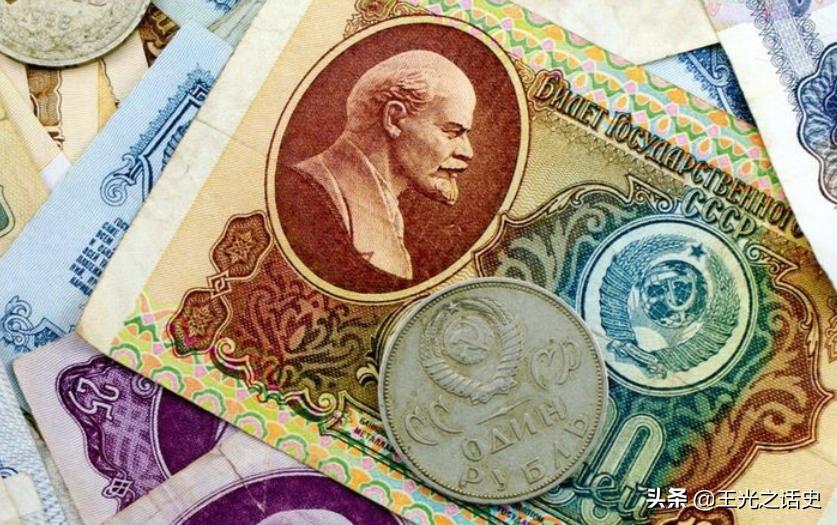 和德国纳粹不共戴天的俄罗斯，为什么有“光头纳粹”?