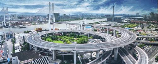 影后扮少女被群嘲，第一次当导演却演哭整个电影院