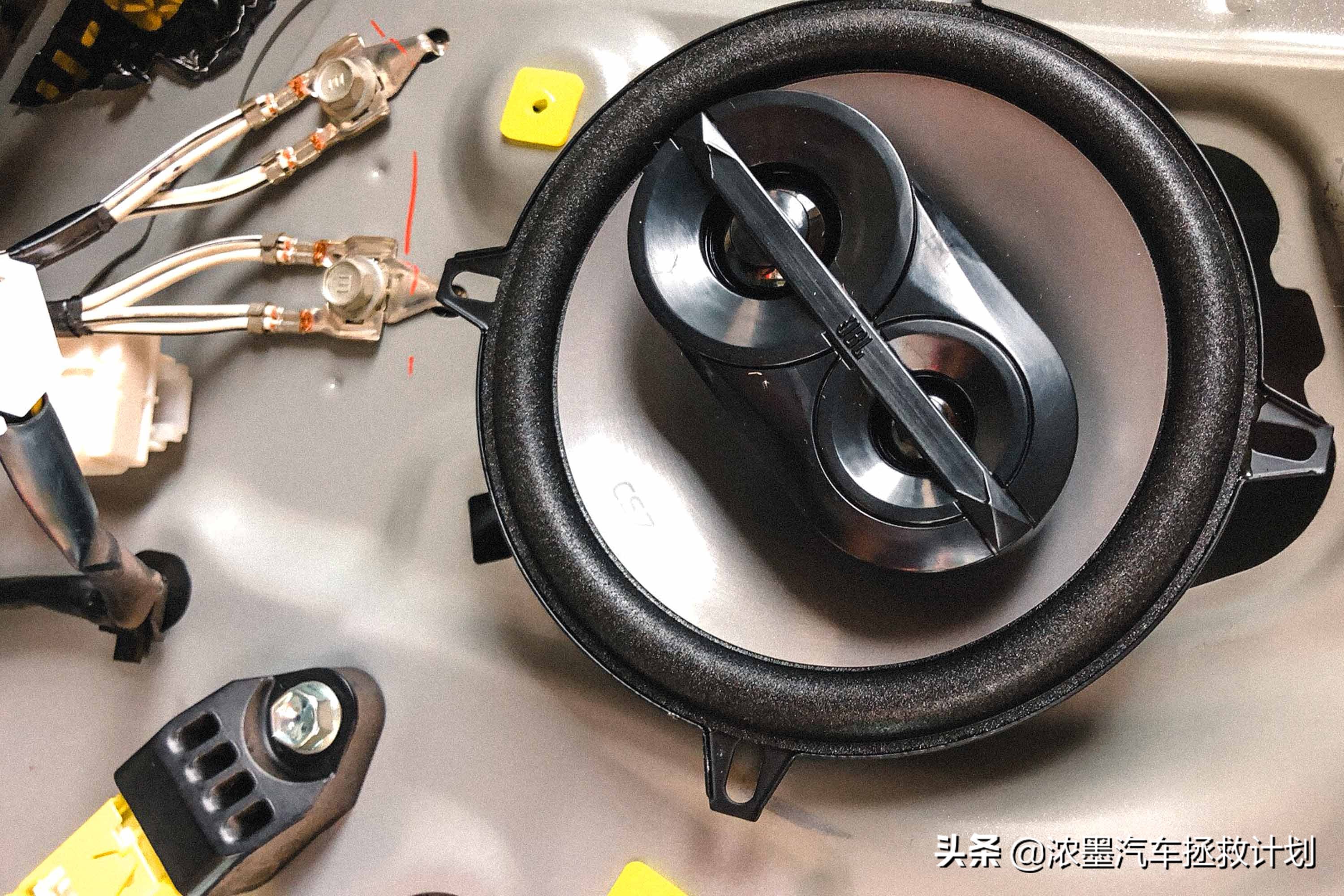 翻新整备修复丰田第一代普瑞维亚,一代情怀丰田普瑞维亚