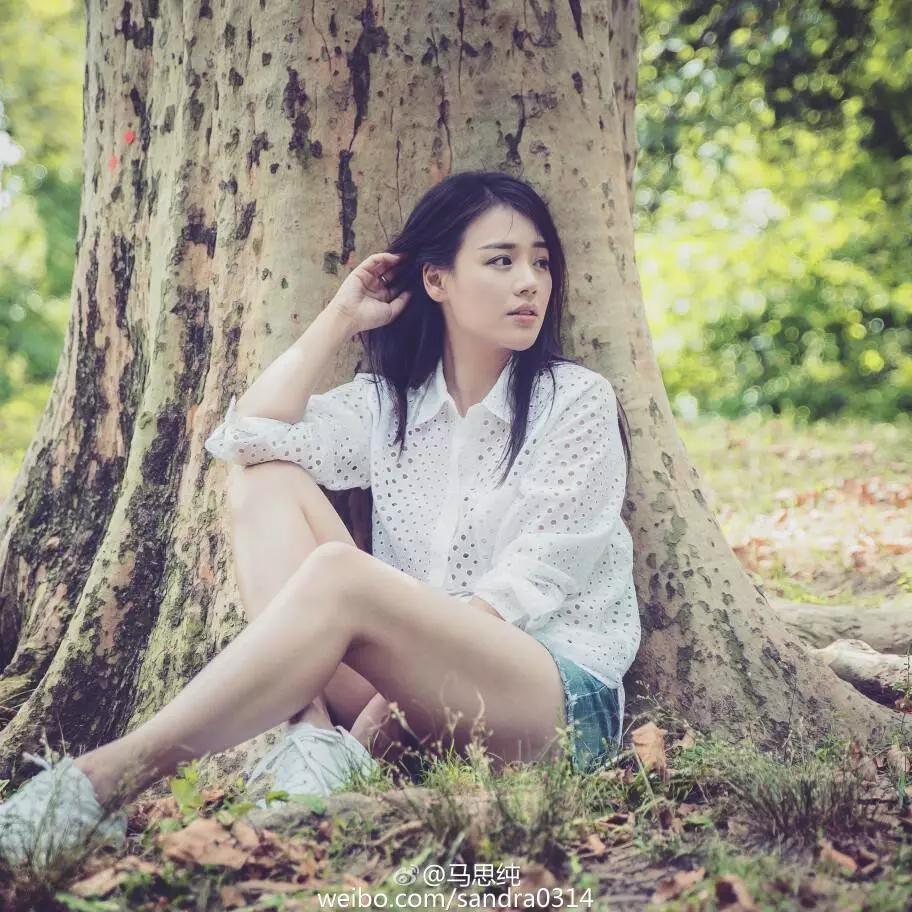 李现的电影博主人设,李现推荐的两部电影