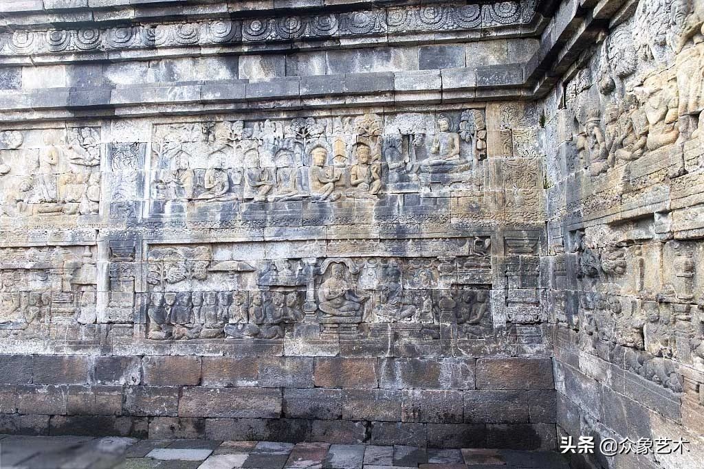 世界最大的佛寺在哪里,婆罗浮屠塔附近寺庙