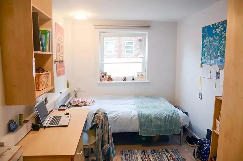 英国留学硕士去南京的条件,北京天道出国留学申请