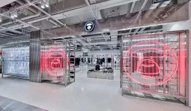 aape潮牌工厂店,aape北京店铺