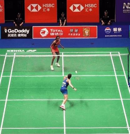 GIF解析羽毛球：野性与狼性共存！马琳的打法为什么这么厉害？