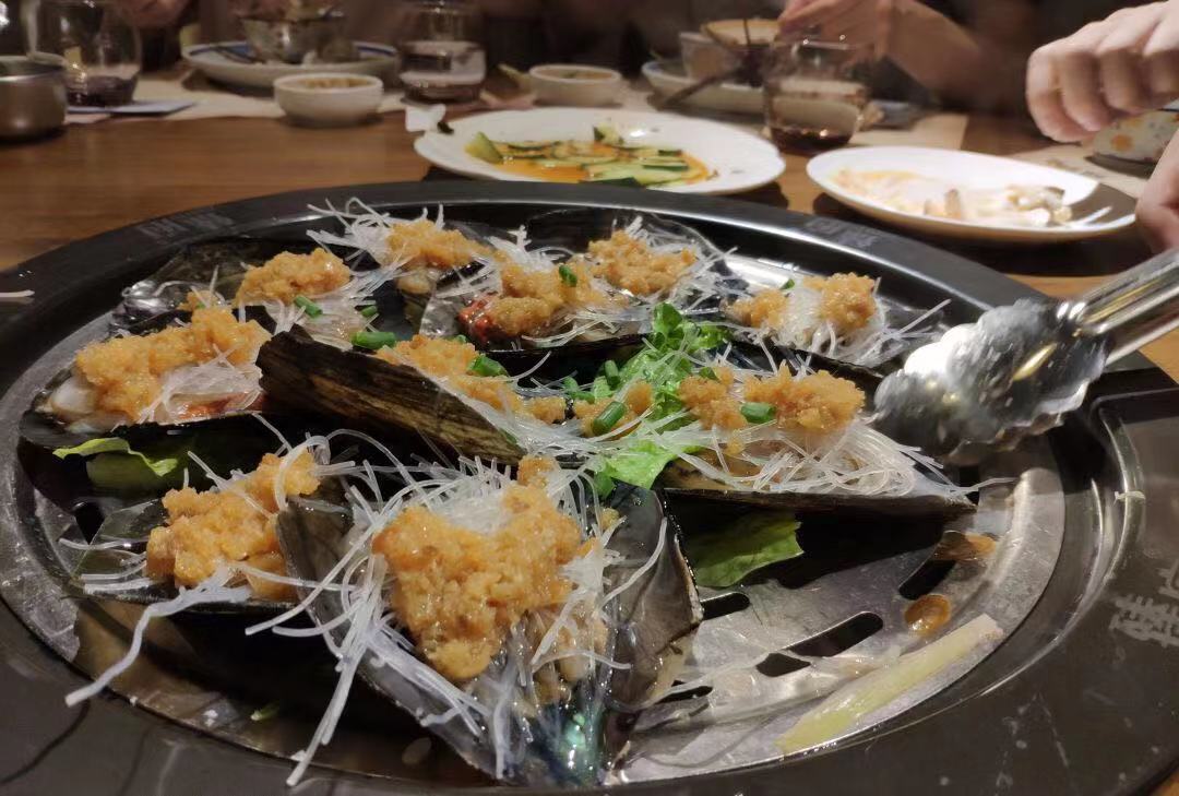 品尝厦门最美味的海鲜大餐,探索厦门风光体验海鲜盛宴