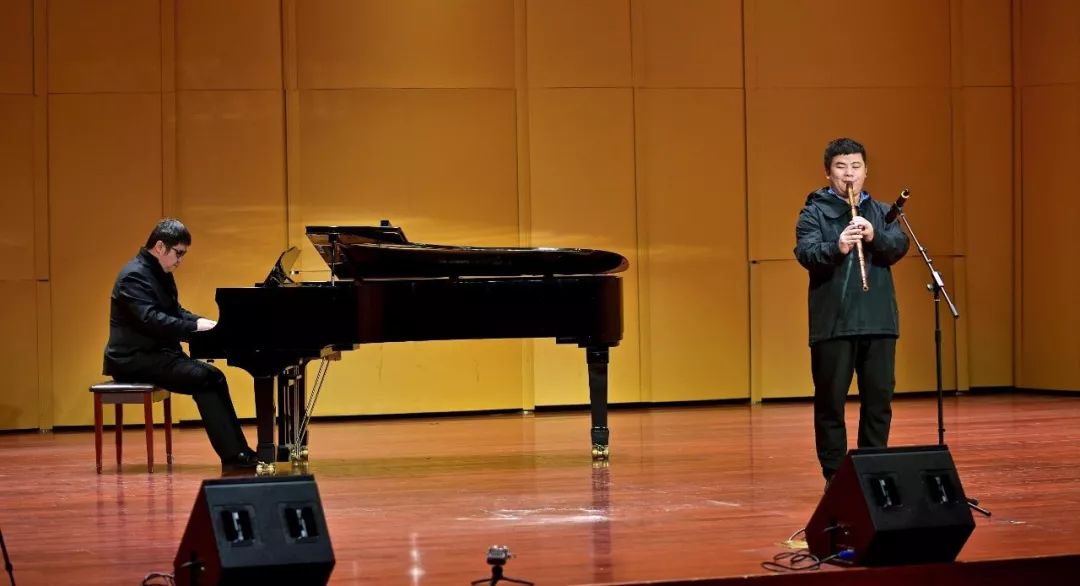 箫的正确吹法和技巧,箫笛如何练气息