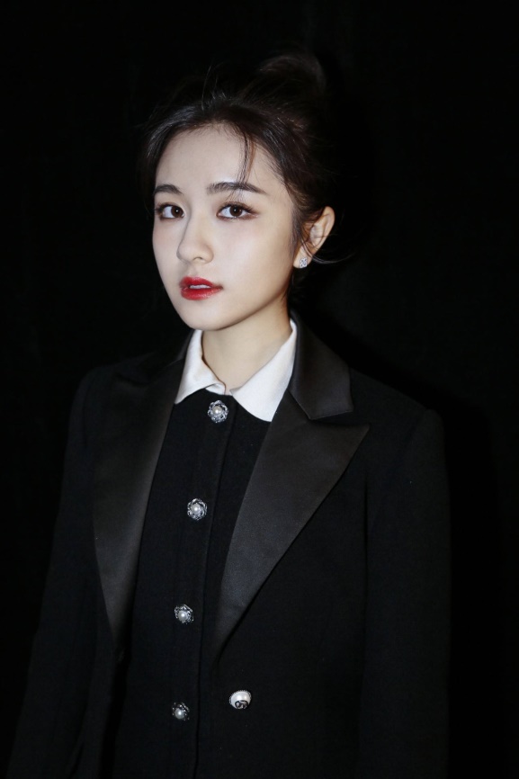 95后新晋小花谁的潜力表现会更好,95后小花综合排名