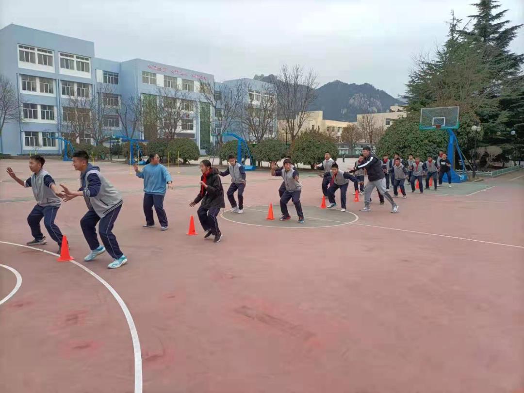 崂山八中2019级10班,崂山八中新生