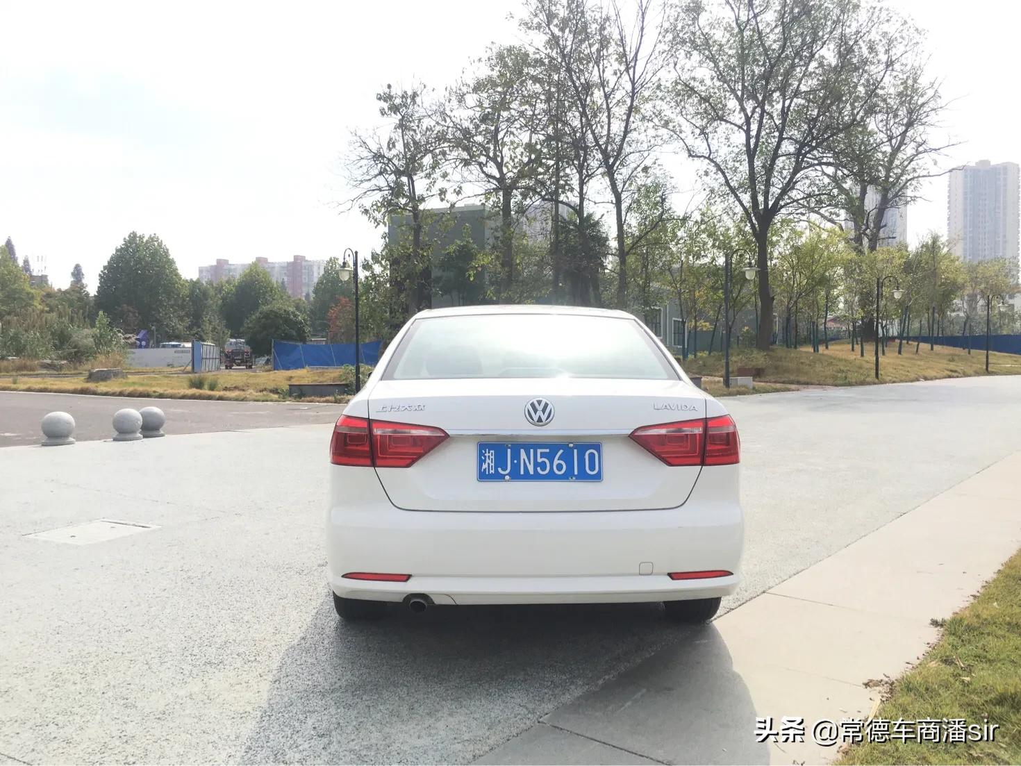 二手车就是一个坑，18年的朗逸，亏多少合适？